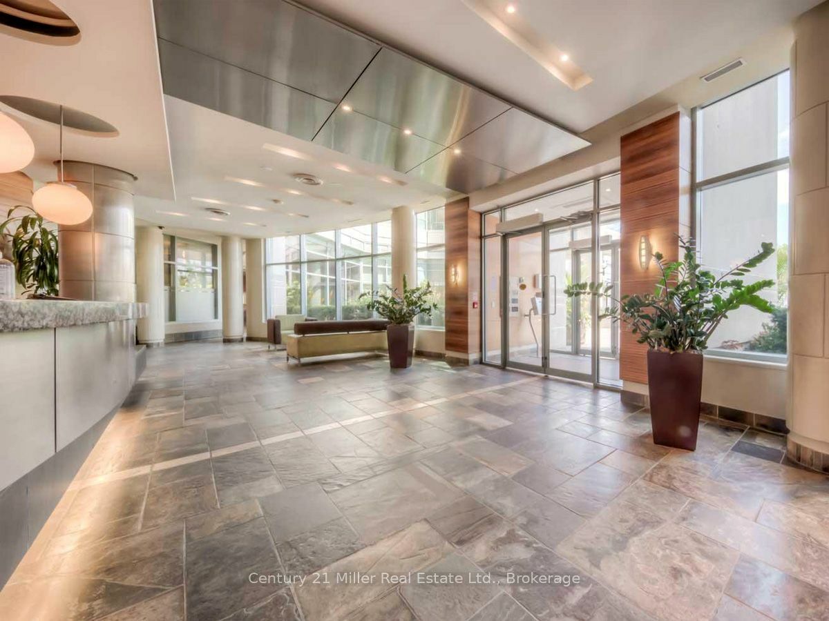 Property Photo: 230 Queens Quay W 628 ON M5J 2Y7