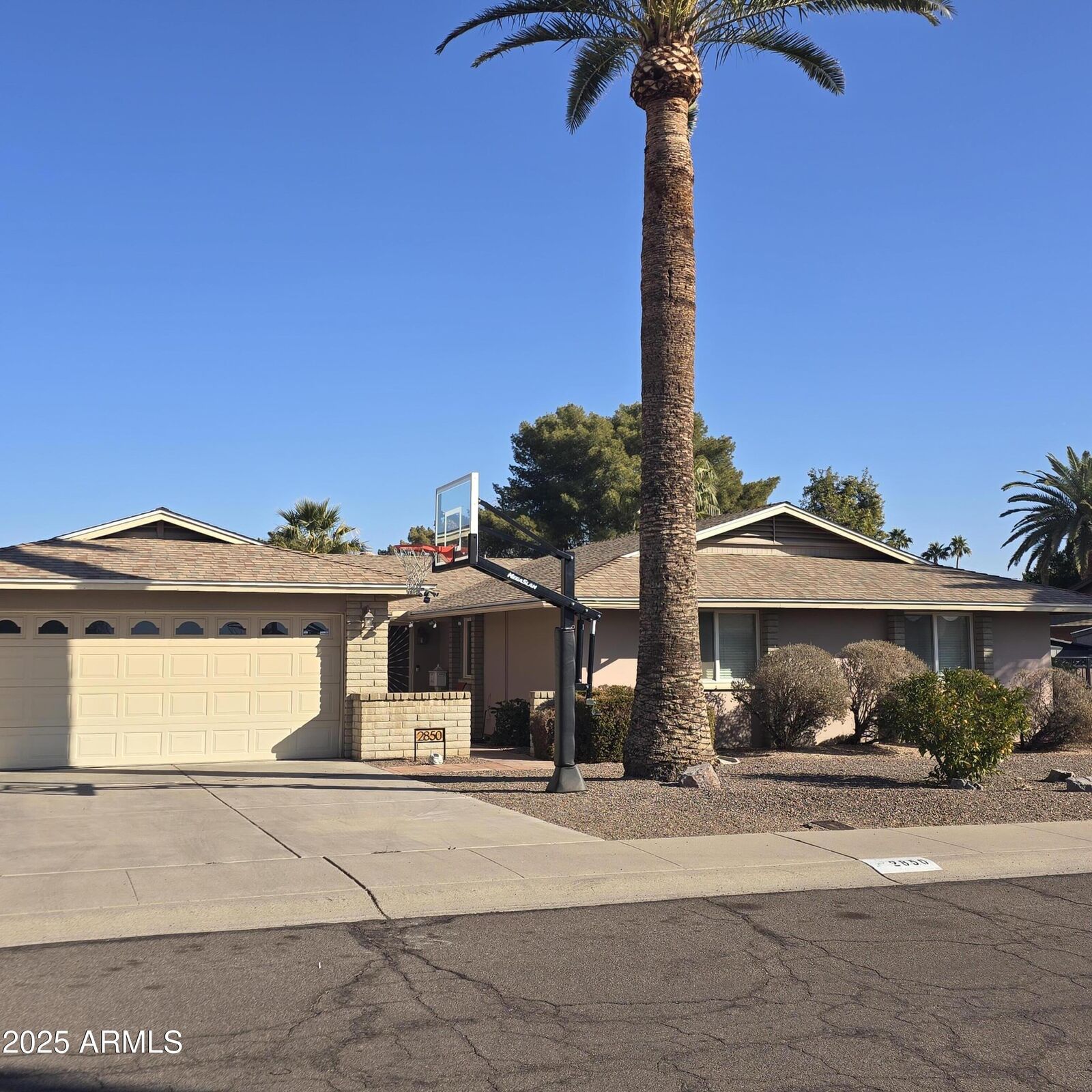 Property Photo: 2850 E Cortez Street AZ 85028