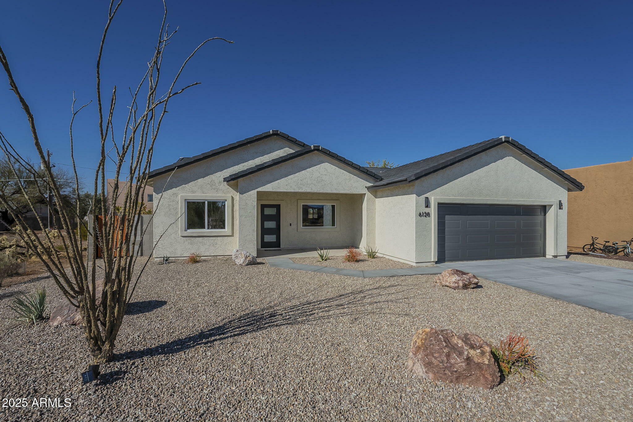 Property Photo:  6128 S Sage Way  AZ 85118 