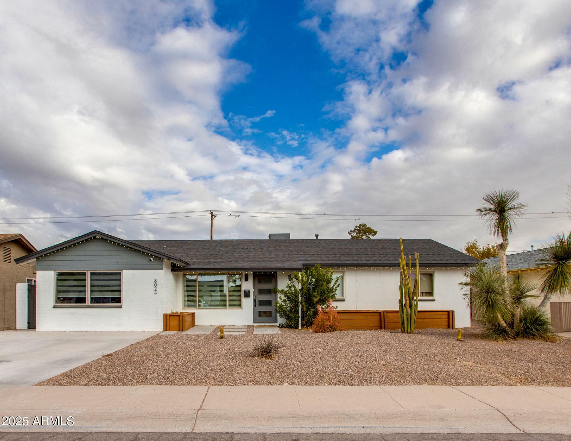 Property Photo: 8024 E Hubbell Street AZ 85257