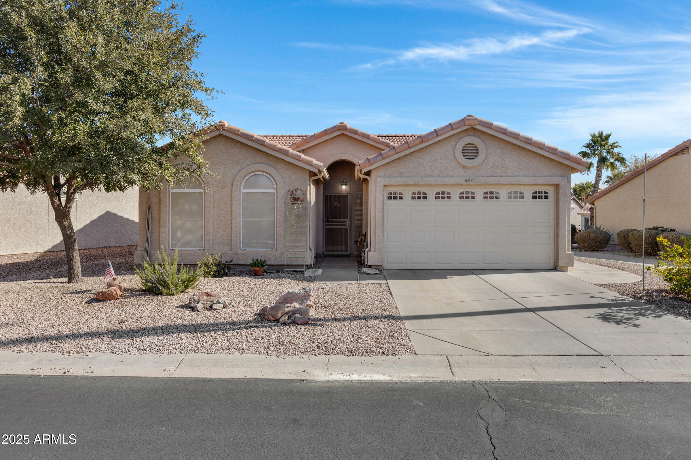 Property Photo: 6871 S Coral Gable Drive AZ 85249