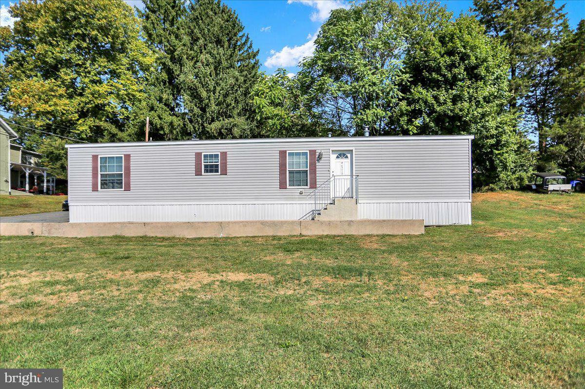 Property Photo:  4215 Saint Lawrence Avenue  PA 19606 