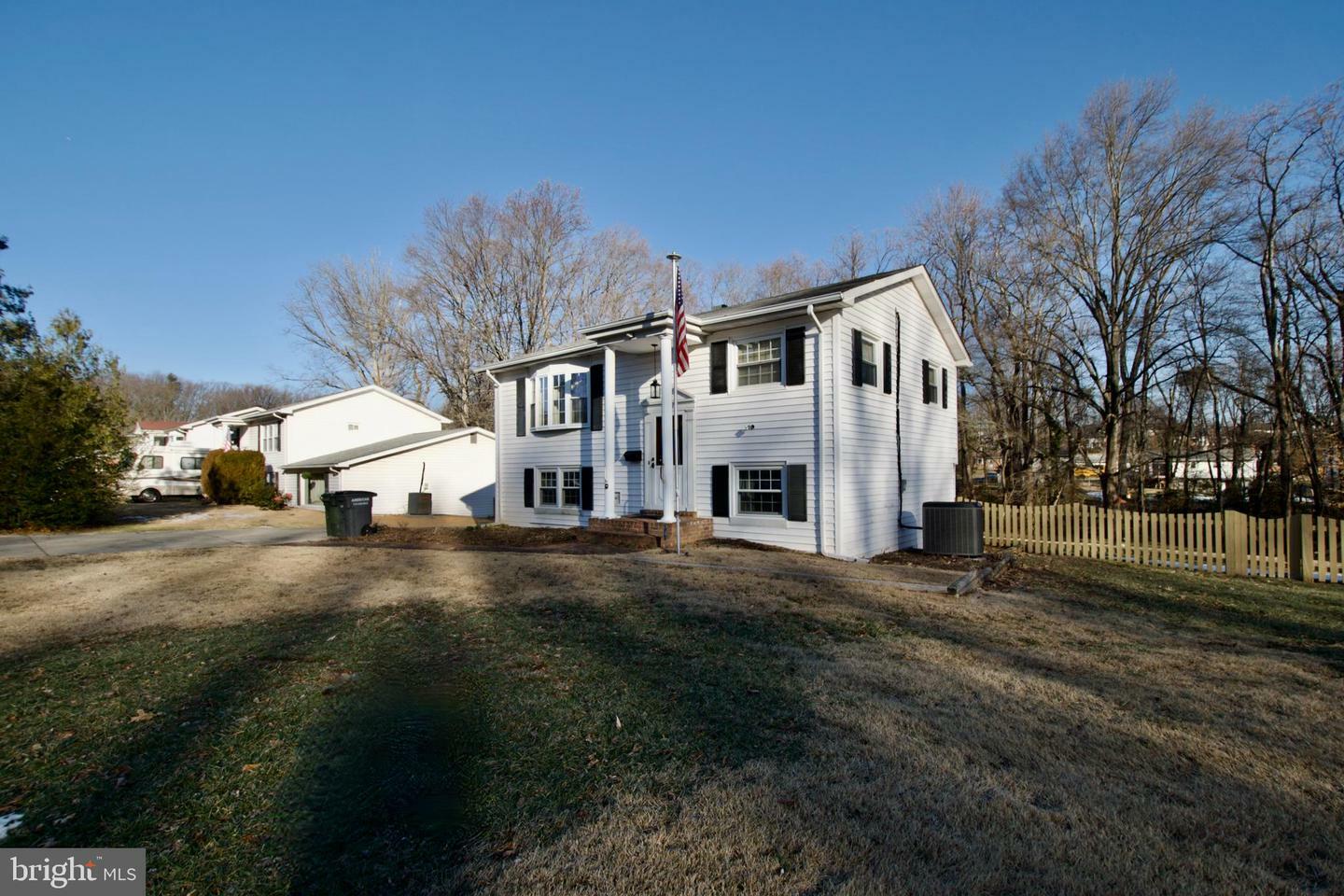 Property Photo:  3704 Fairfield Lane  VA 22193 