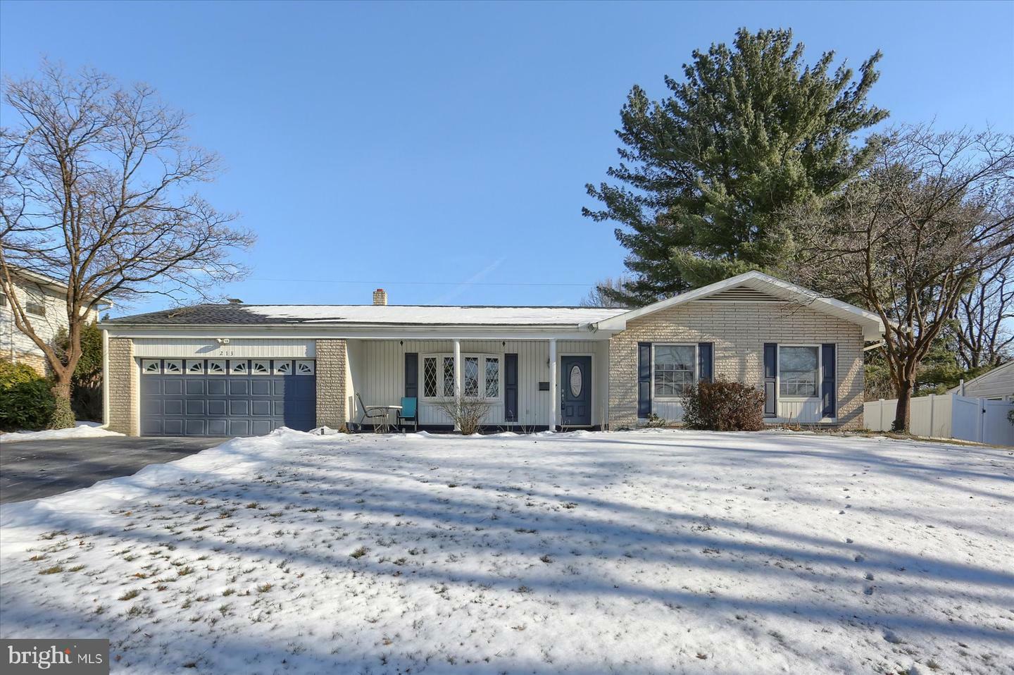 Property Photo:  213 Allendale Way  PA 17011 