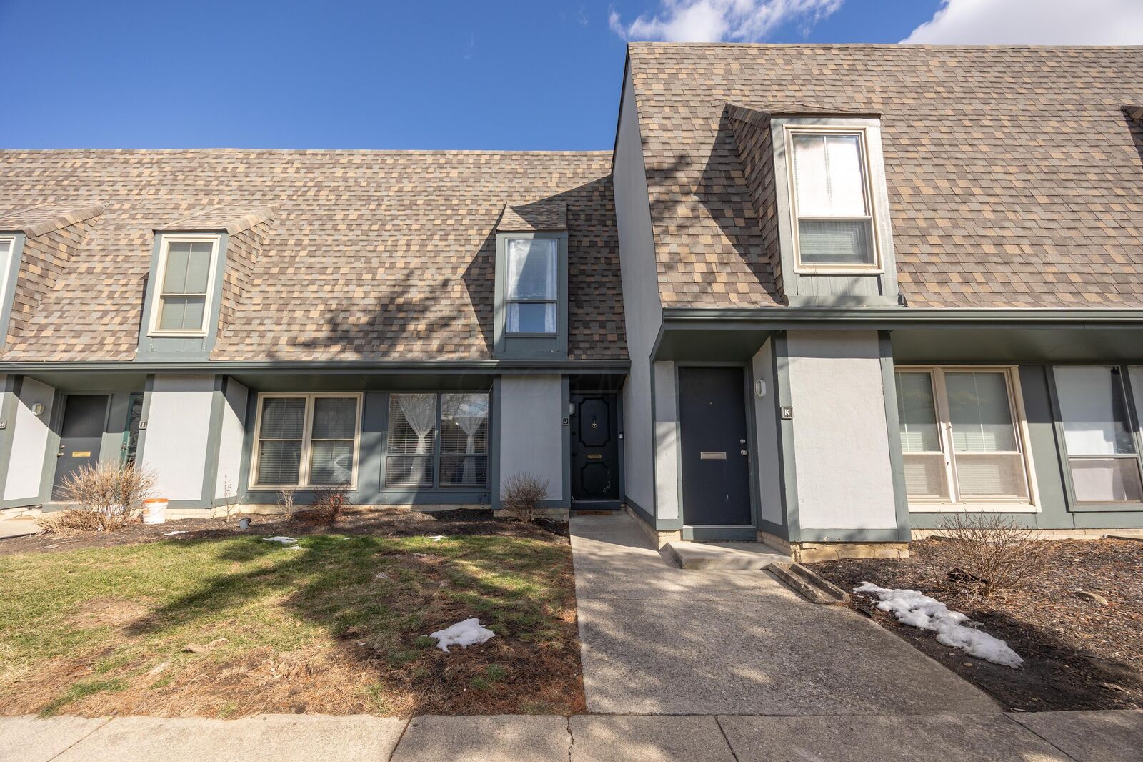 Property Photo:  1022 Galliton Court  OH 43220 