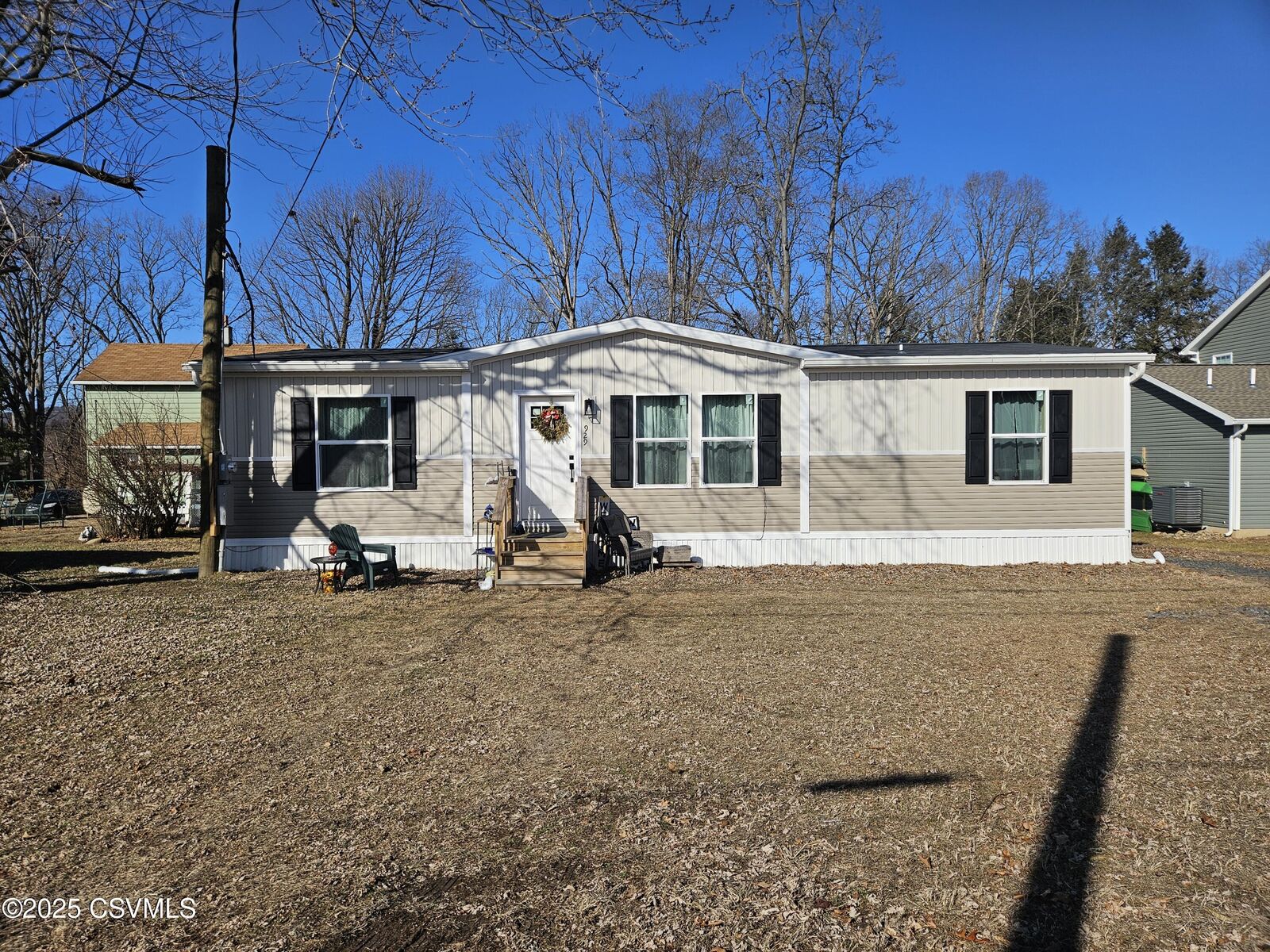 Property Photo:  929 Mifflin Avenue  PA 18635 