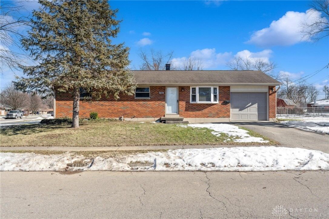 Property Photo:  704 Paula Street  OH 45377 