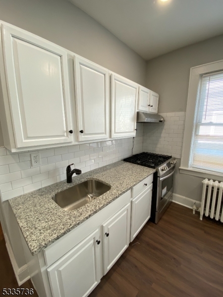 Property Photo:  22 Thomas St  NJ 07003 