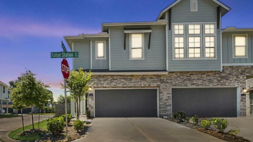 214 Fulton Station Drive  Houston TX 77009 photo