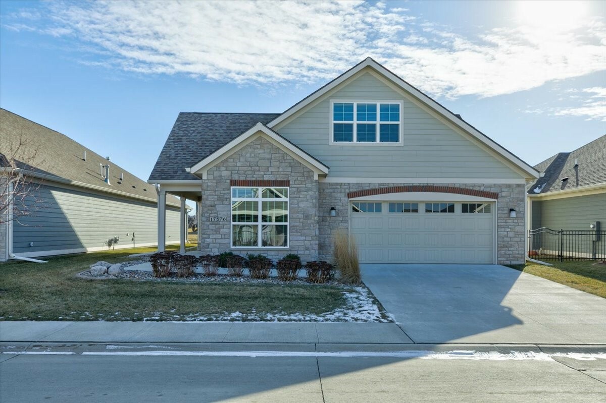 Property Photo:  17576 Madison Drive  IA 50325 