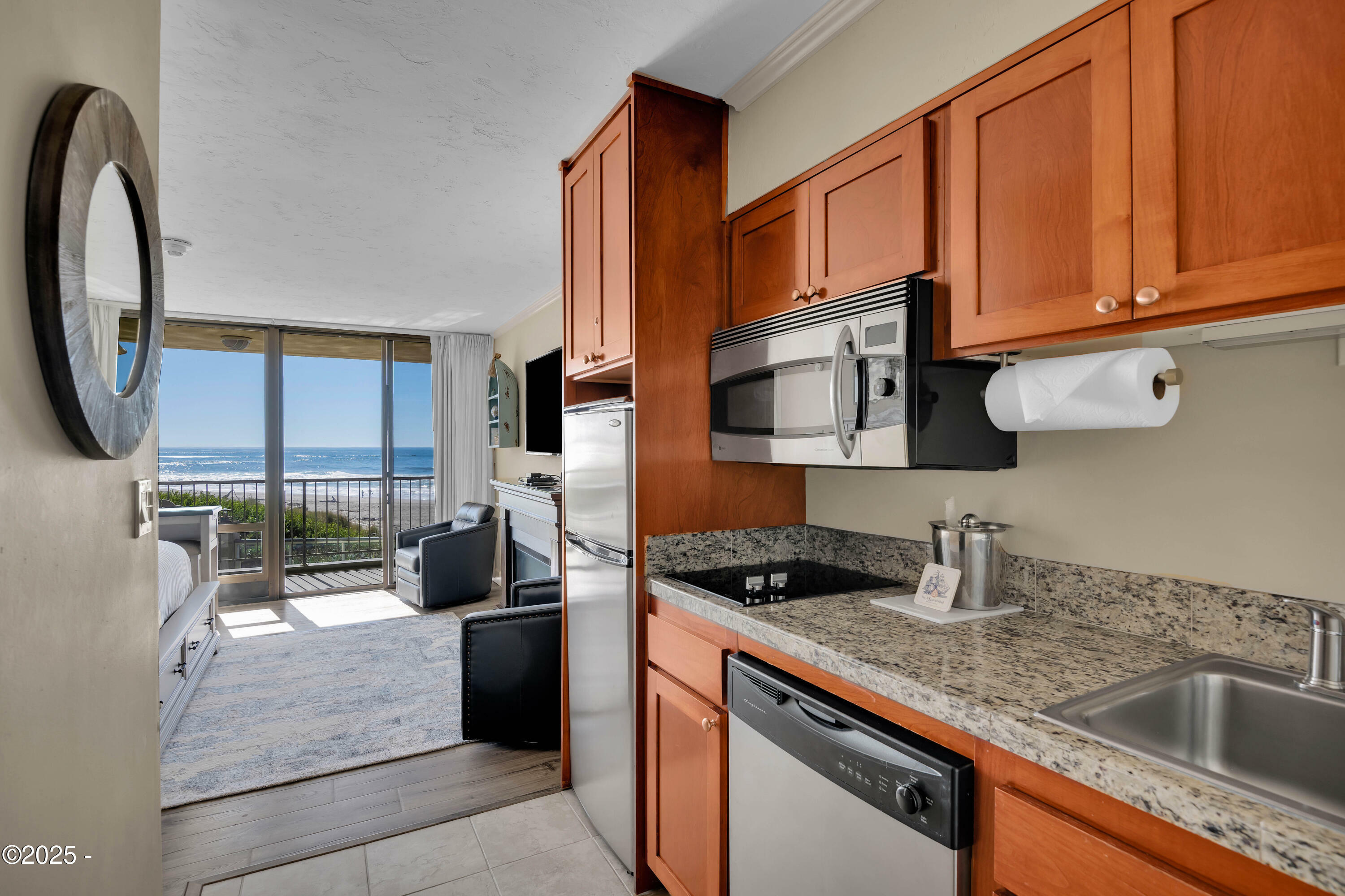 Property Photo: 4009 SW Highway 101 221 OR 97367