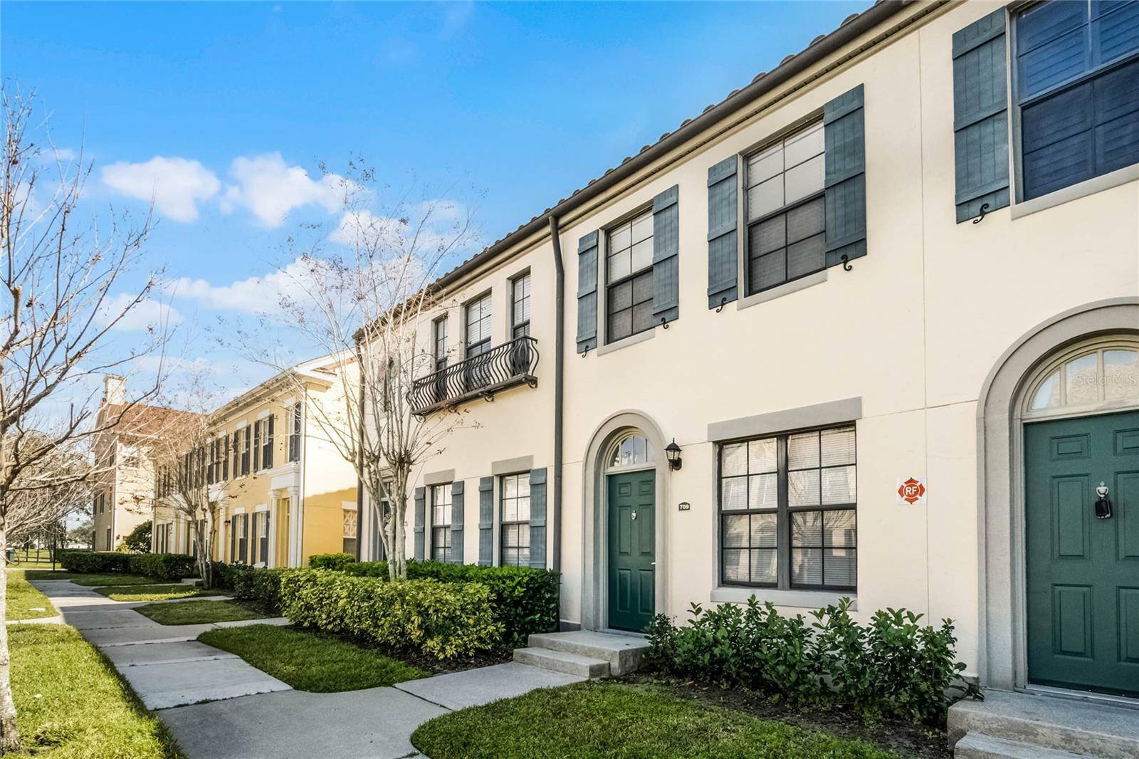 Property Photo: 709 Centervale Drive FL 34747