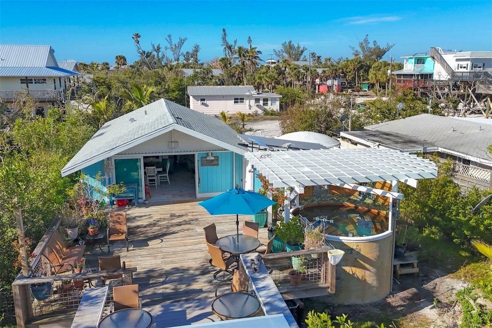 Property Photo: 8888 Bay Street FL 33946