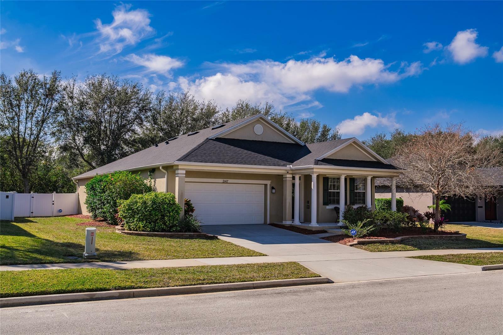 Property Photo:  2147 Sunbow Avenue  FL 32703 