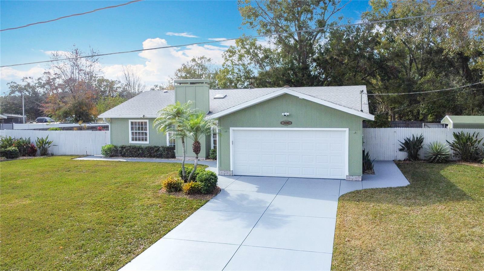 Property Photo:  2753 Green Meadow Circle  FL 34741 