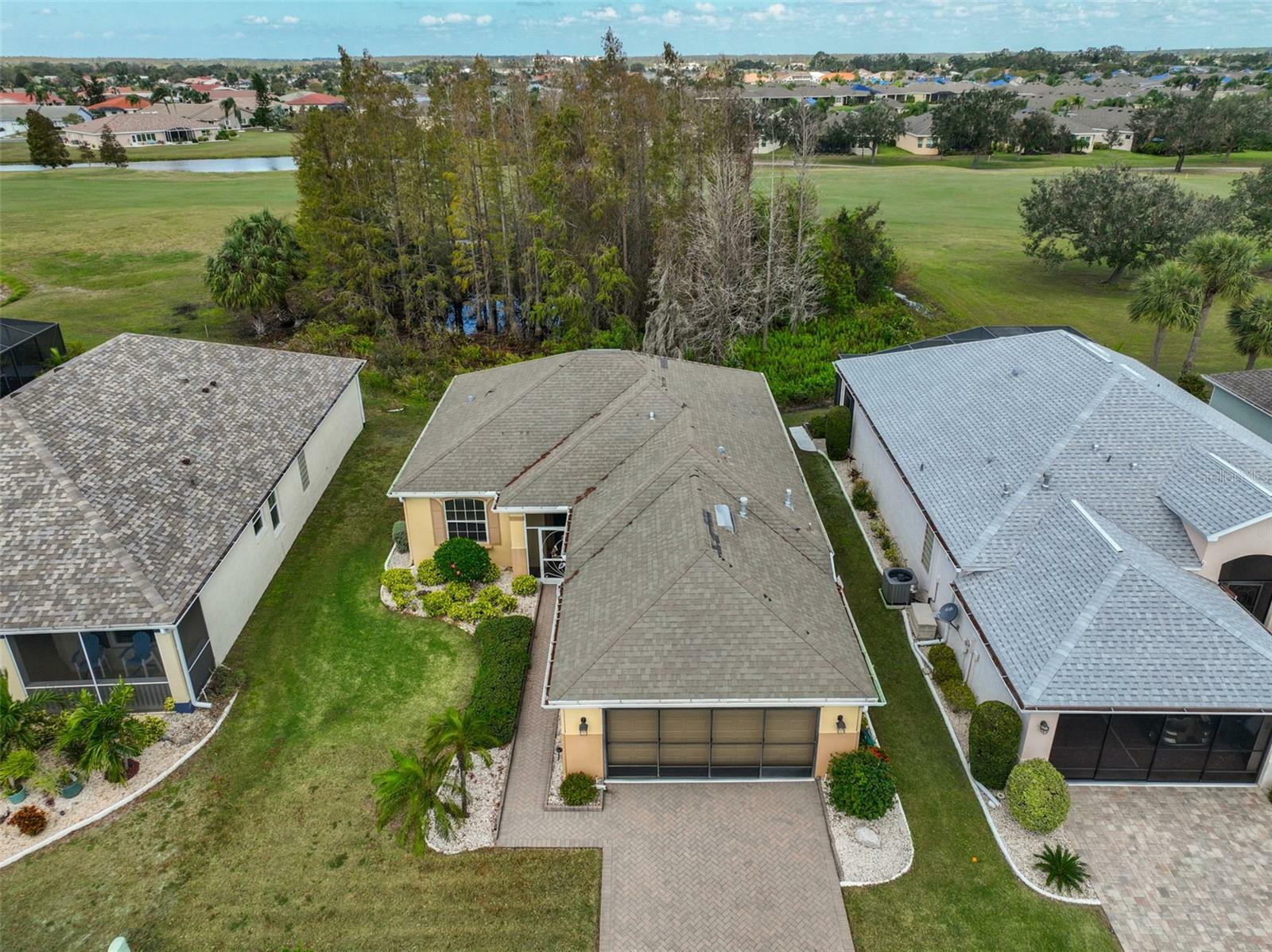 Property Photo:  1123 Emerald Dunes Drive  FL 33573 