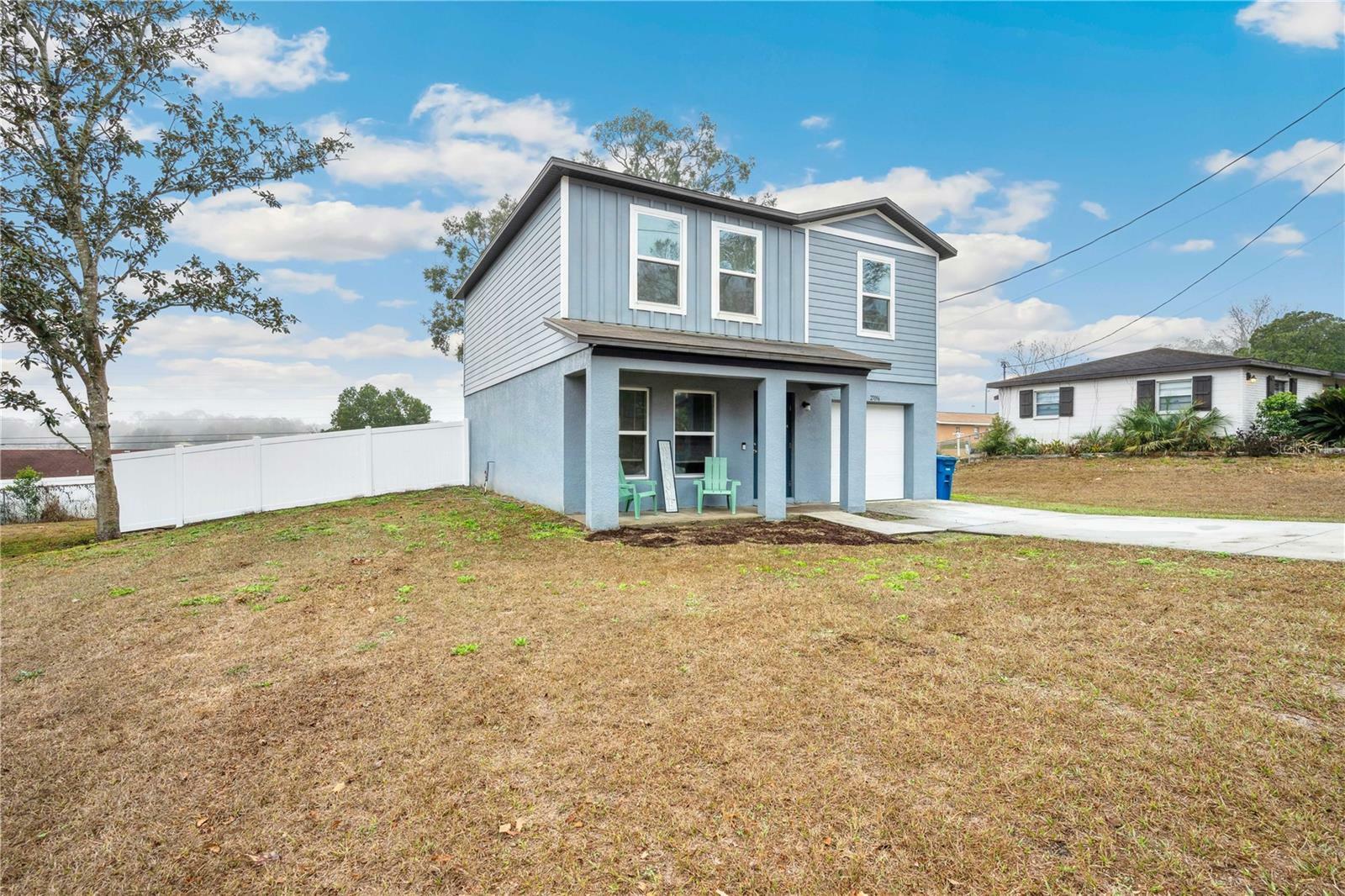 Property Photo:  27096 Wakefield Drive  FL 34602 