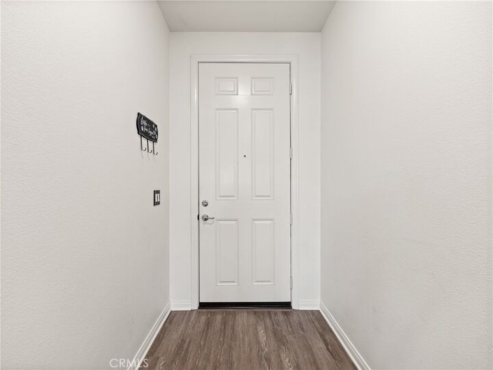Property Photo:  28611 Yarow Way  CA 92555 