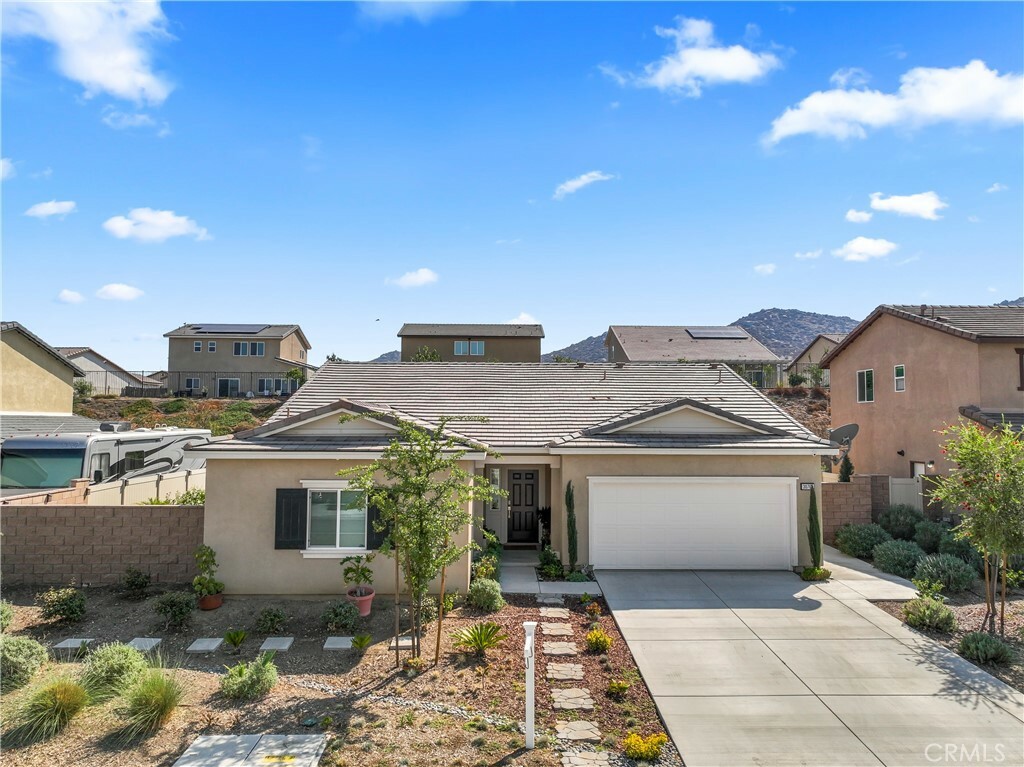 30765 Expedition Drive  Winchester CA 92596 photo