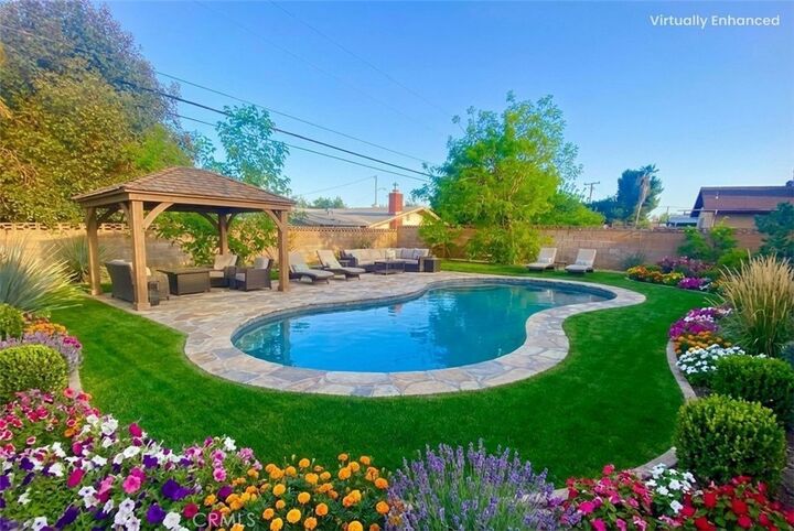 Property Photo:  44504 Watford Avenue  CA 93535 