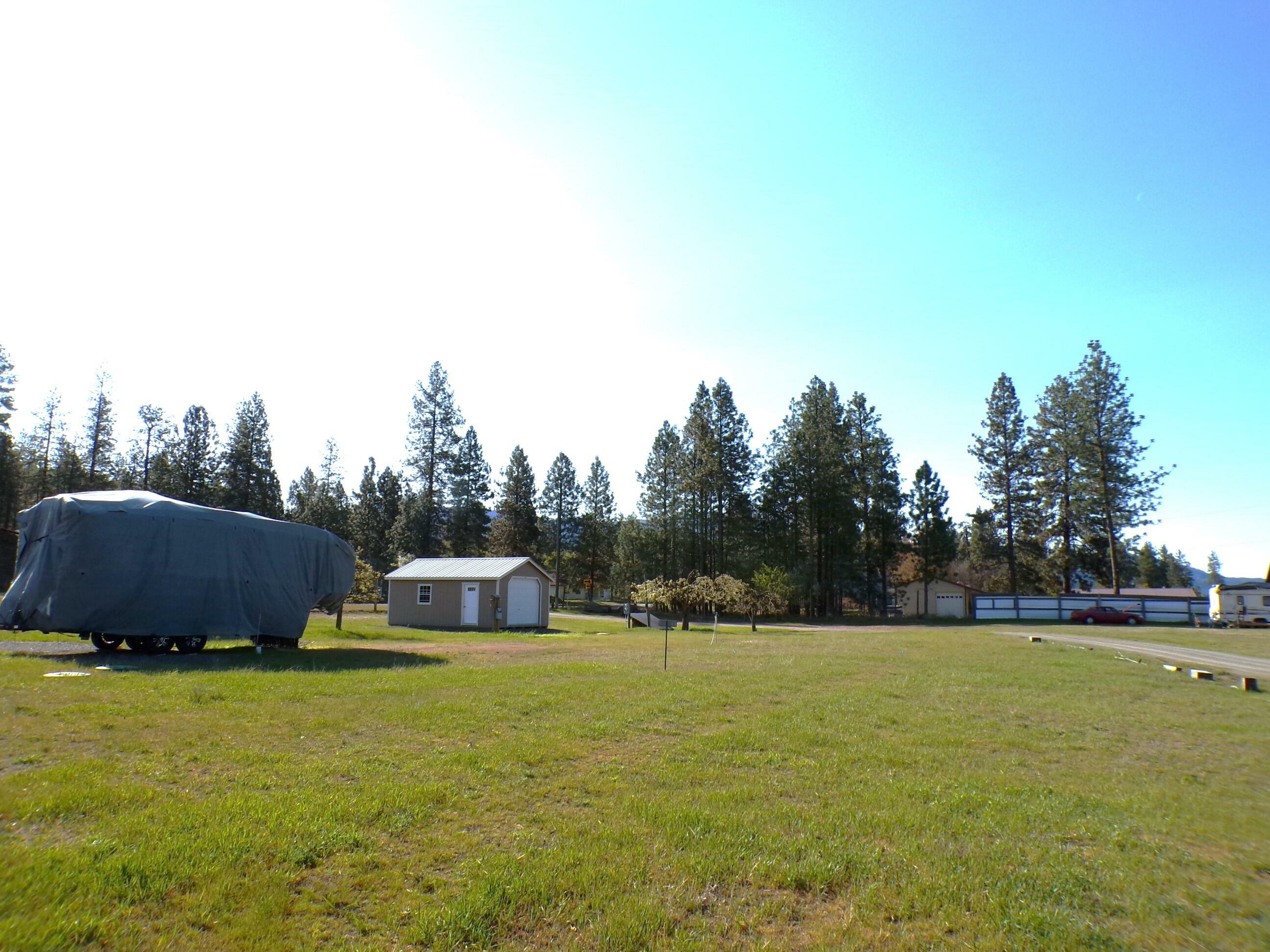 Property Photo: 1332 A Peachcrest Rd WA 99141