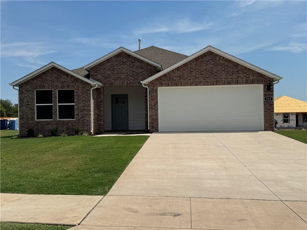 Property Photo:  520 Arizona Street  AR 72730 