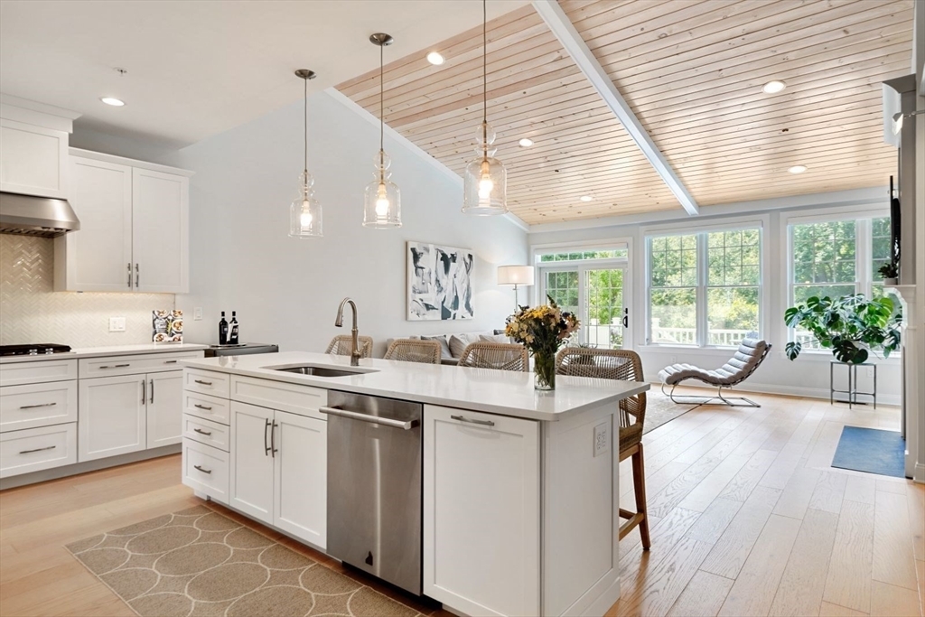 Property Photo: 4 Benjamin Lane 62 MA 02066