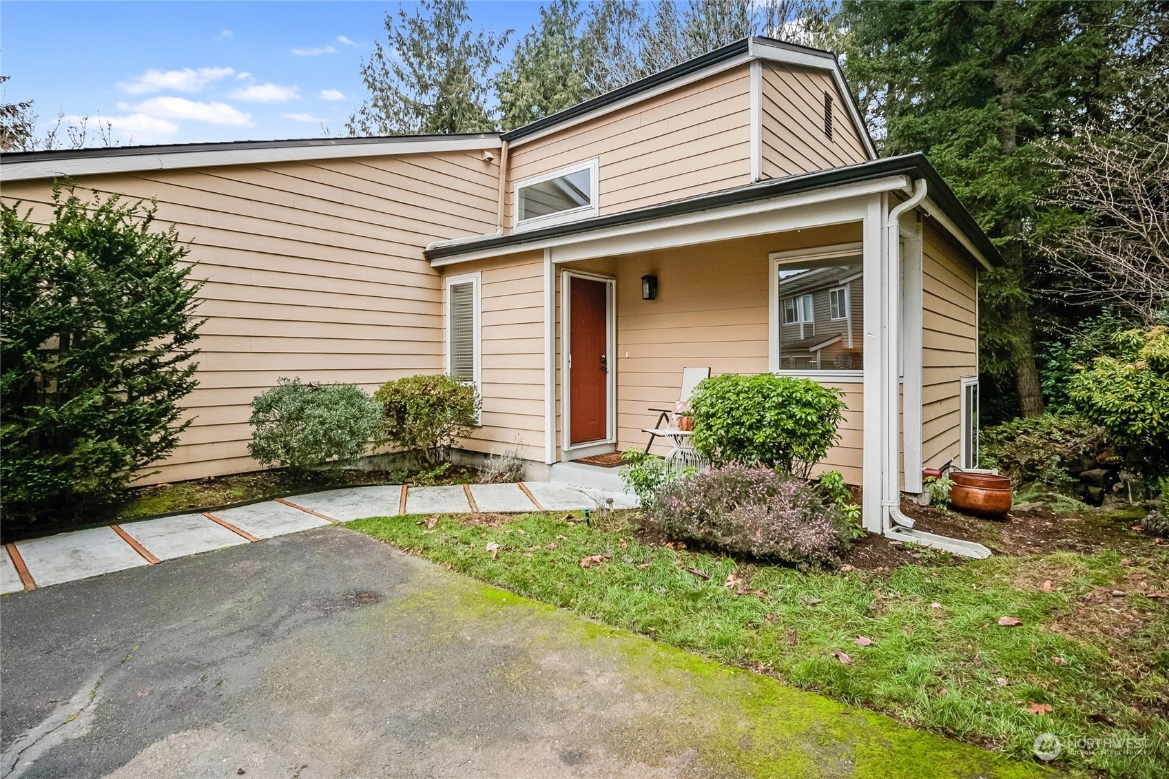 Property Photo:  11410  102nd Court NE 27  WA 98033 