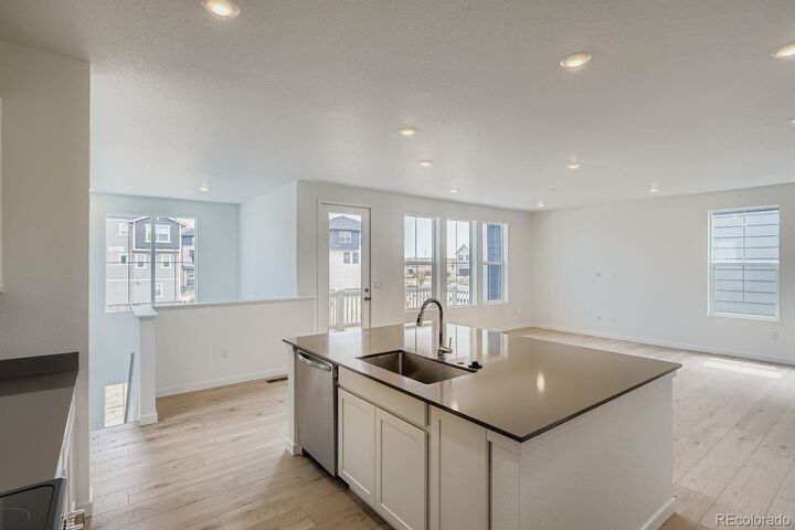 Property Photo:  6657 E 149th Avenue  CO 80602 