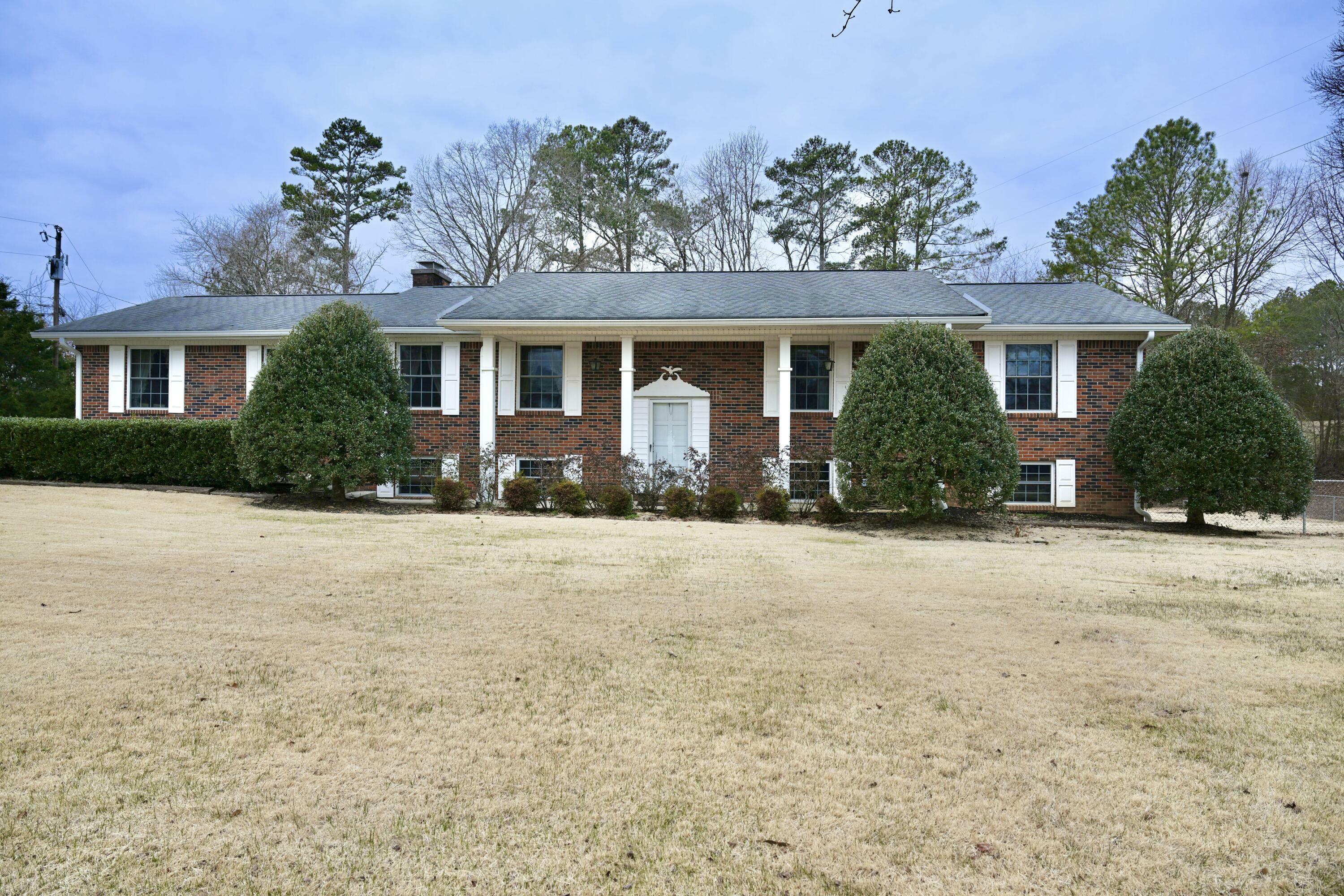 173 Castle Drive NW  Cleveland TN 37312 photo