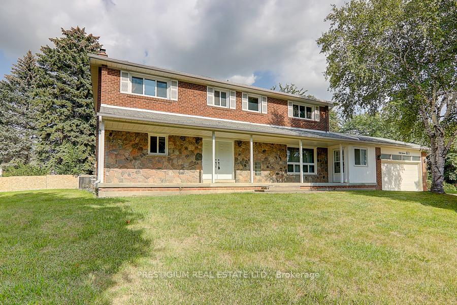 Property Photo: 57 Laureleaf Rd ON L3T 2X9