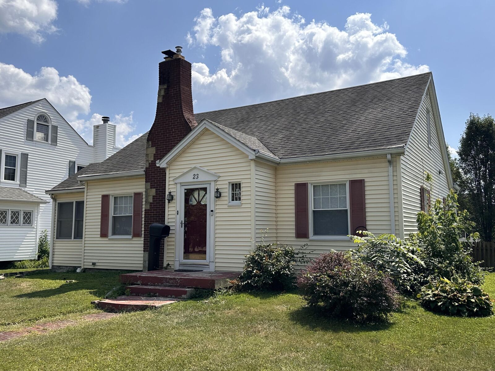 Property Photo:  23 E Home Road  OH 45504 