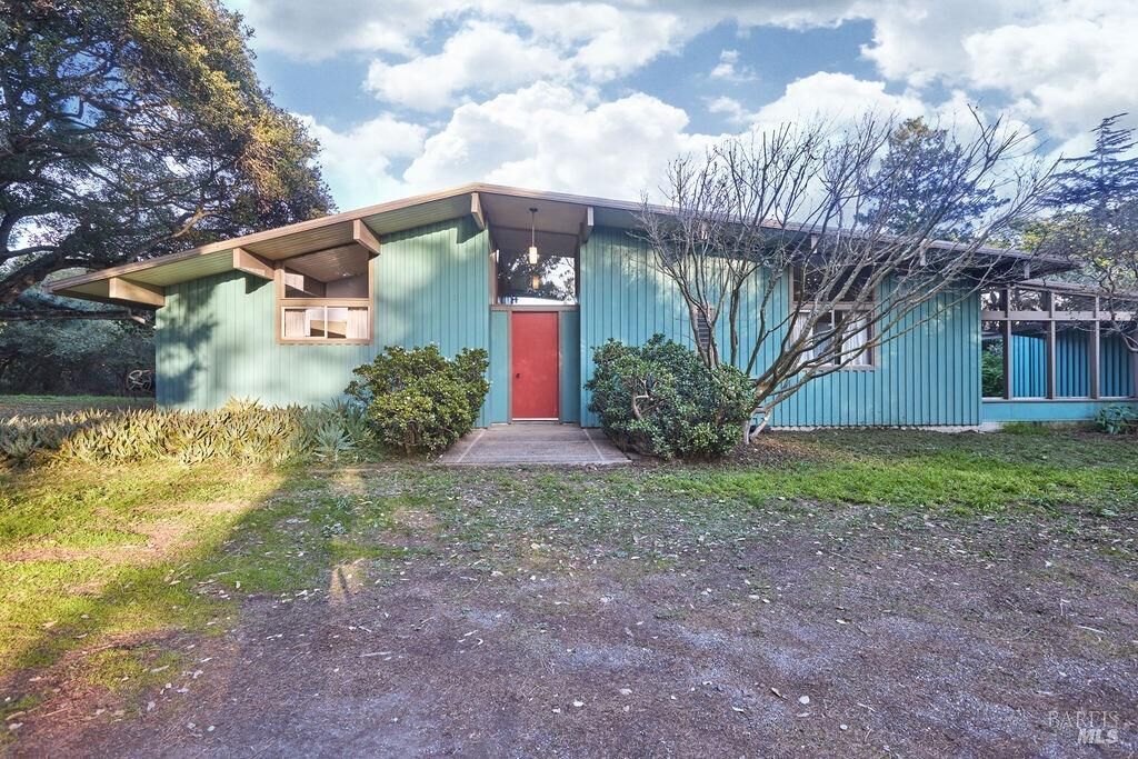 Property Photo:  60 Horseshoe Hill Road  CA 94924 