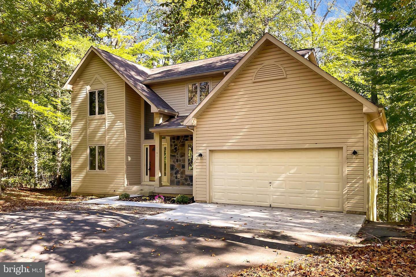 Property Photo:  6306 Occoquan Forest Drive  VA 20112 