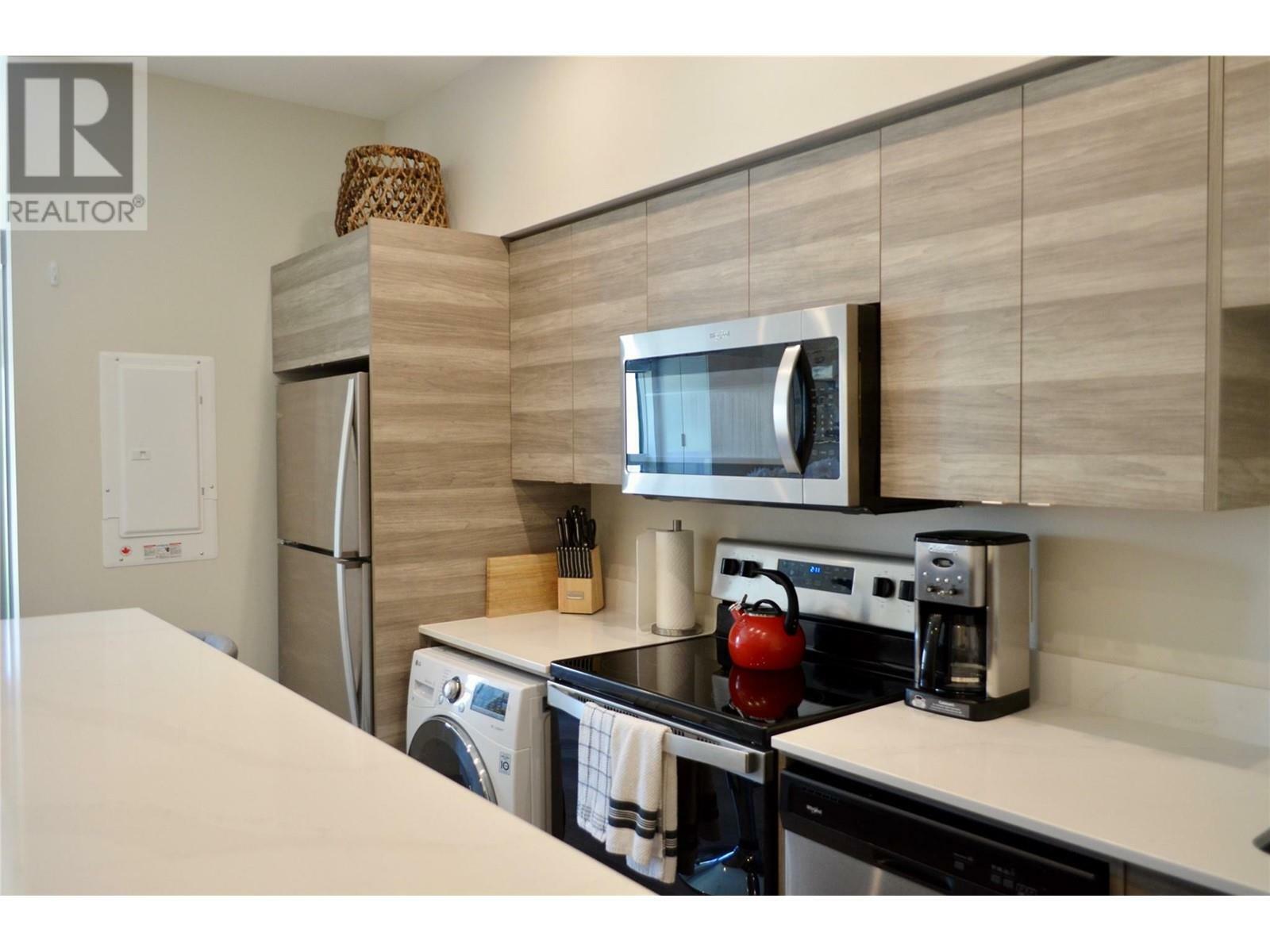 Property Photo: 2555 Lakeshore Road 221 BC V1H 0A4