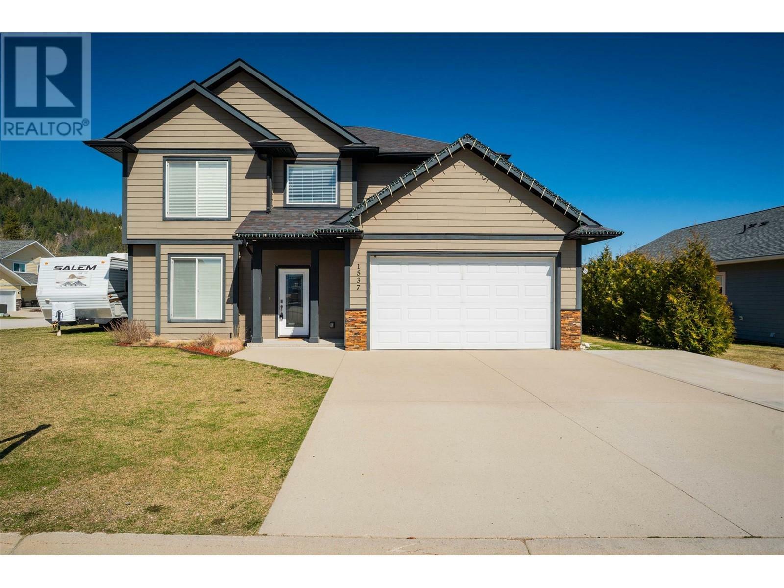Photo de la propriété: 1537 Rosewood Lane BC V1N 4X7