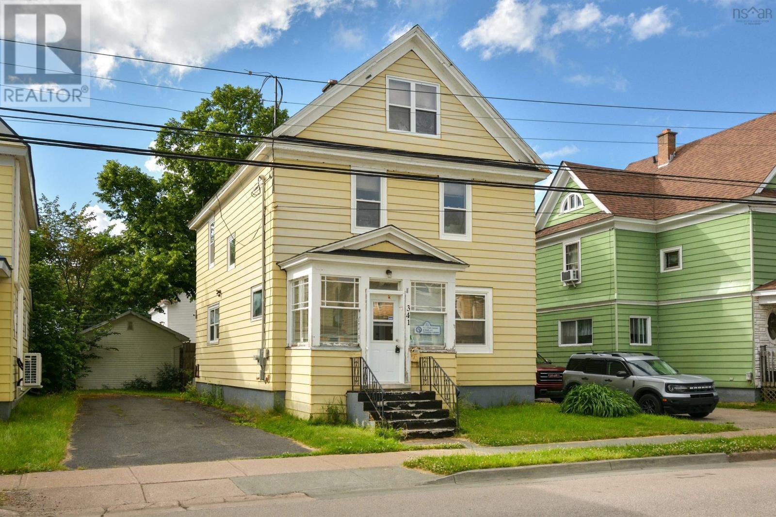 Photo de la propriété: 341 Townsend Street NS B1P 5G1