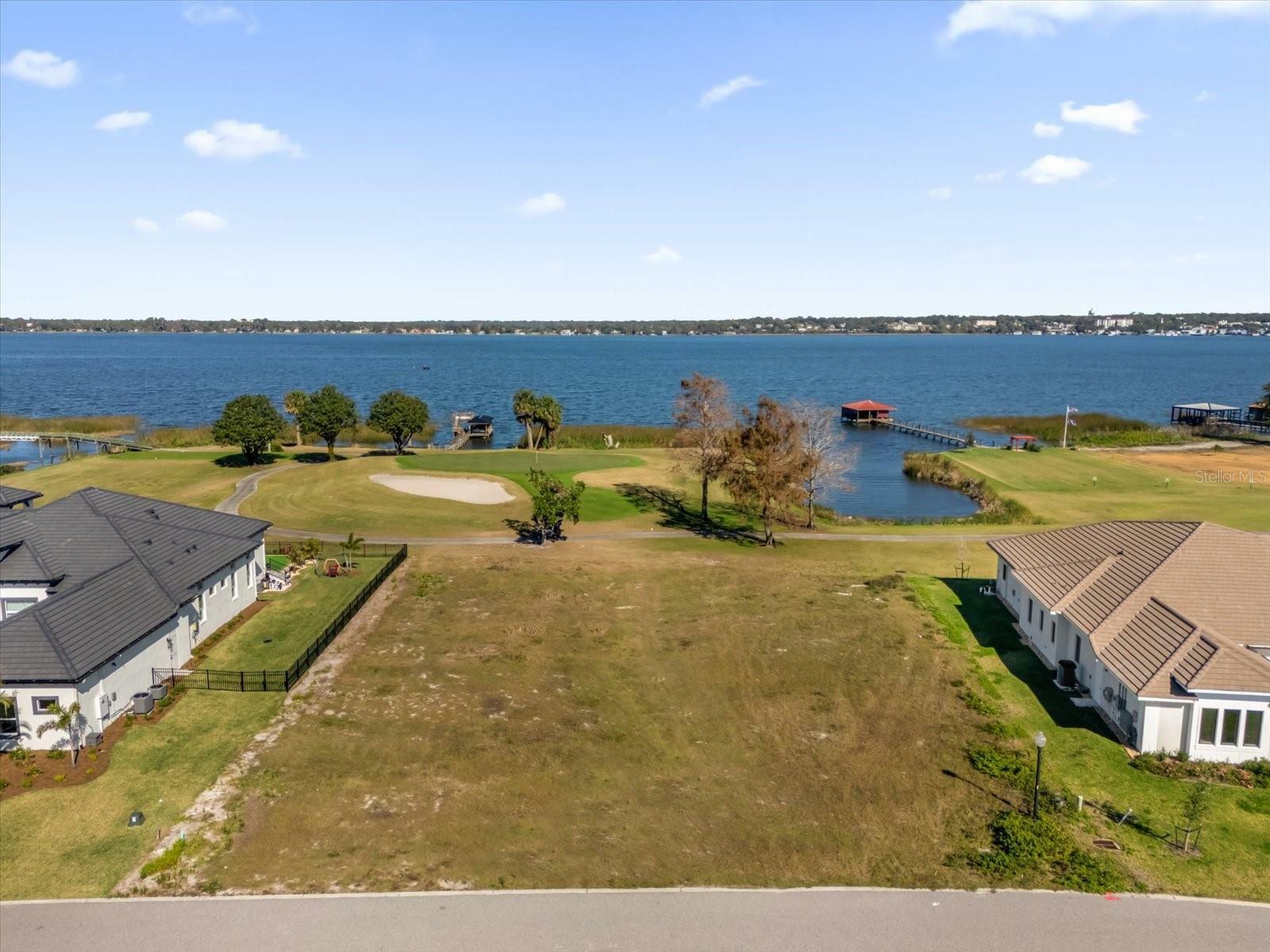 Property Photo: 17635 Sawgrass Run FL 32778