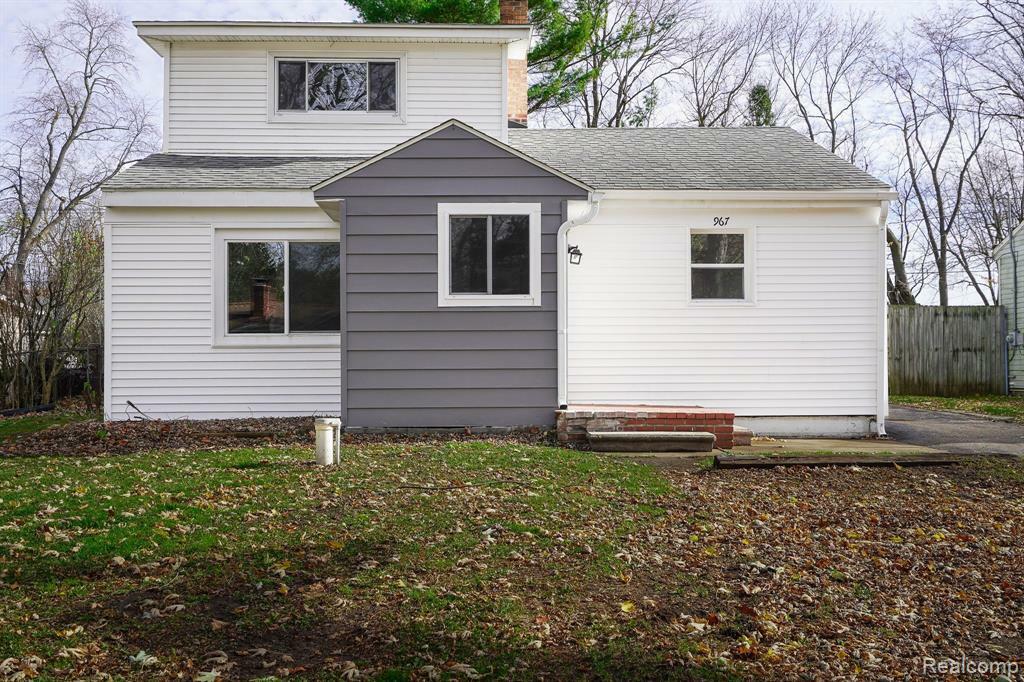 Property Photo:  967 Keith Street  MI 48371 4540 