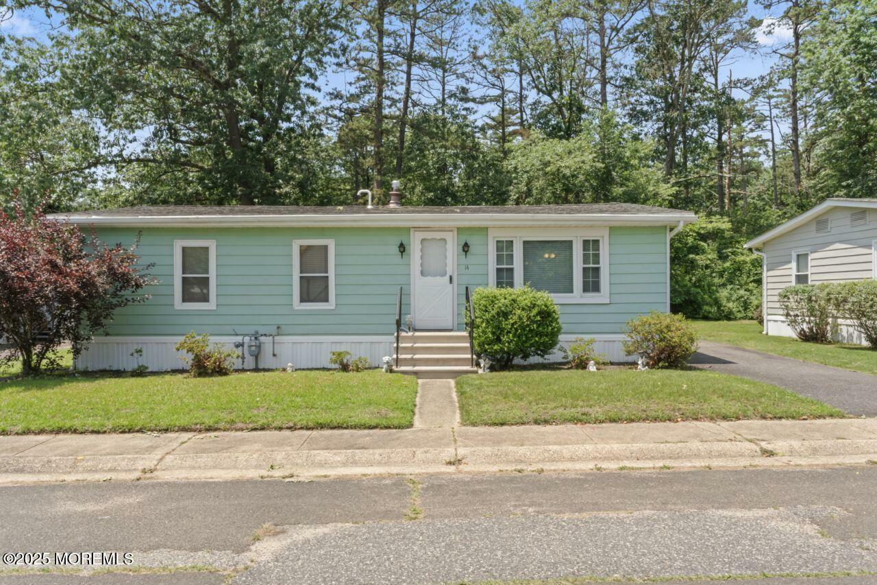 Property Photo:  14 Douglas Drive  NJ 08527 