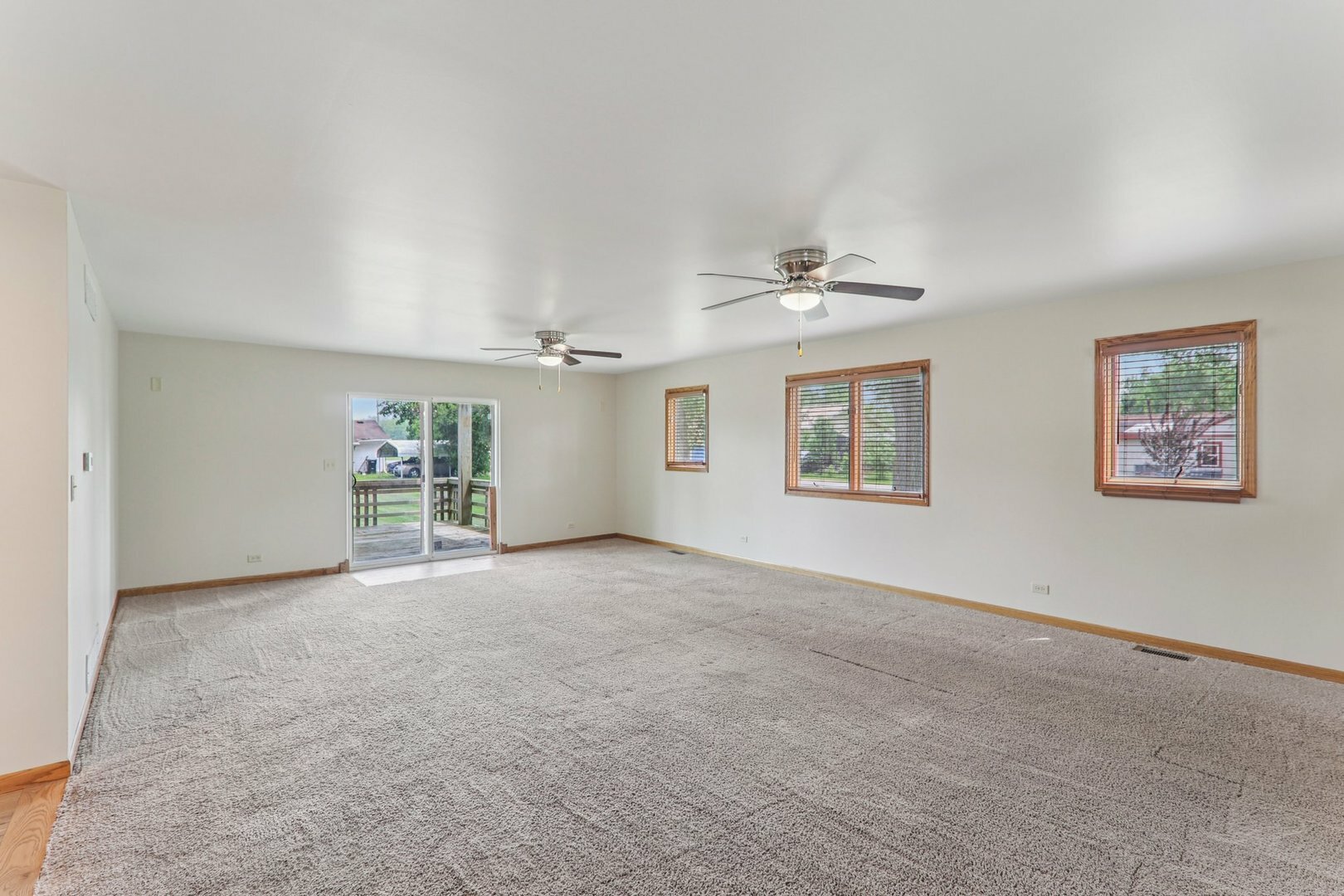 Property Photo: 4204 East Drive IL 60097