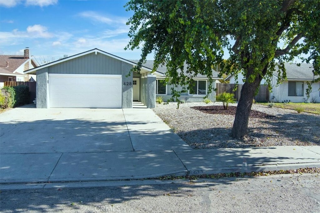 Property Photo:  628 N 9th Street  CA 93436 