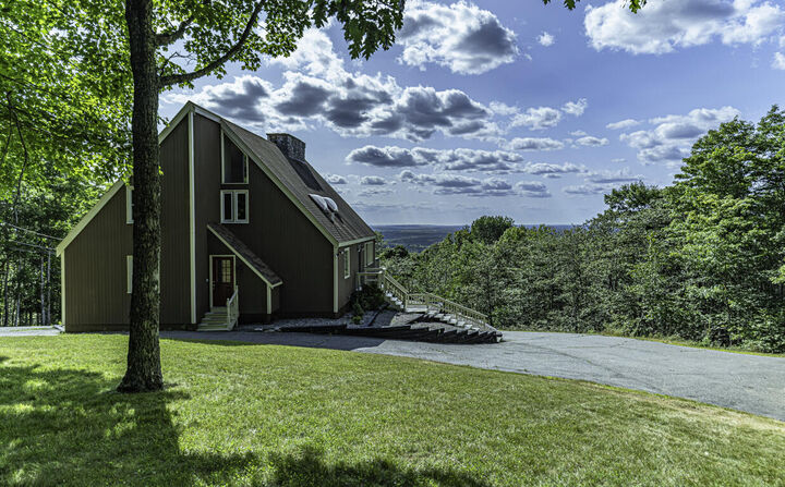 Property Photo:  40 Skyline Drive  ME 04429 