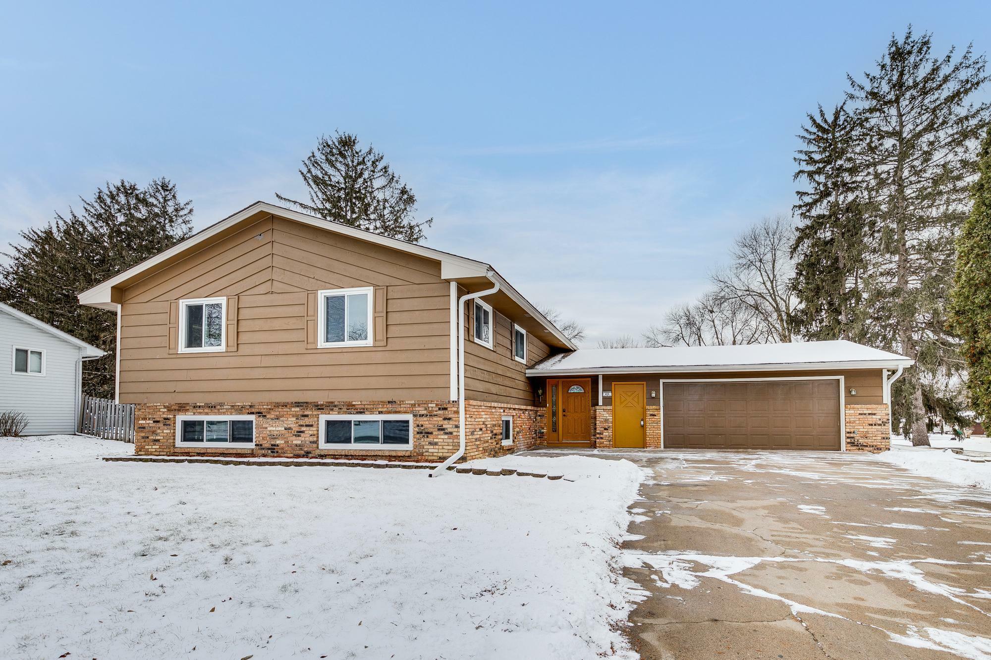 466 82nd Avenue NE  Spring Lake Park MN 55432 photo