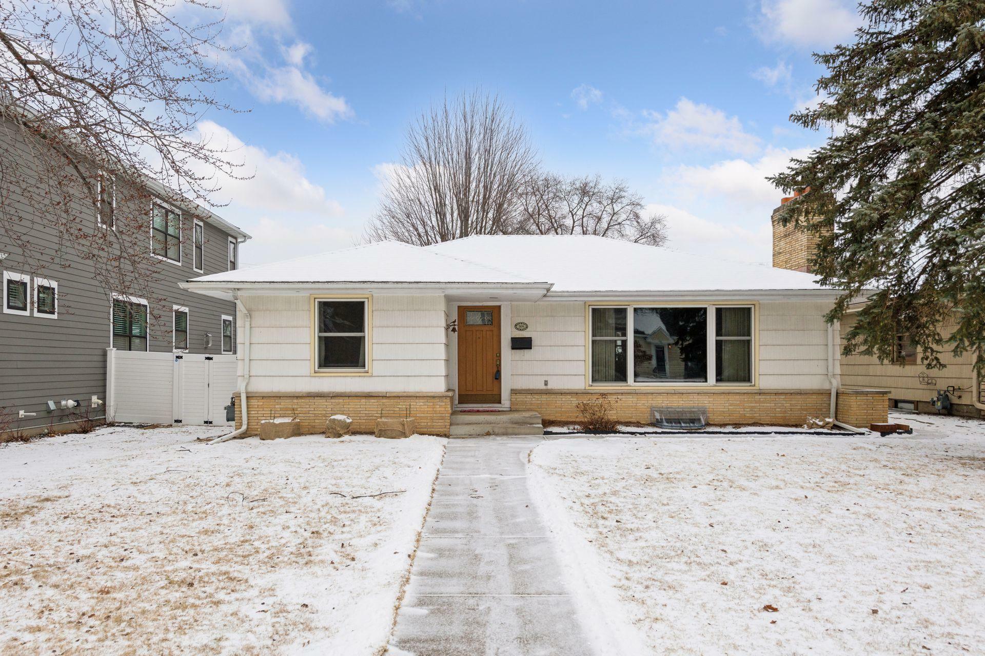 5109 Ewing Avenue S  Minneapolis MN 55410 photo