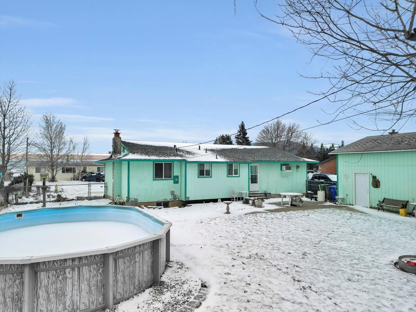 Property Photo: 5103 N Eastland Dr WA 99025