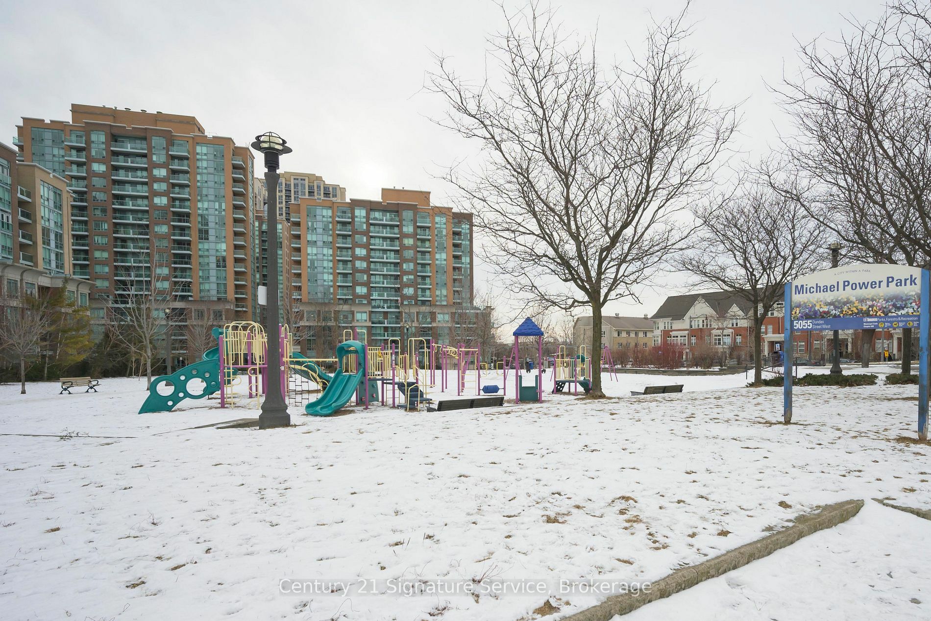 Property Photo:  5101 Dundas St W 301  ON M9A 5G8 