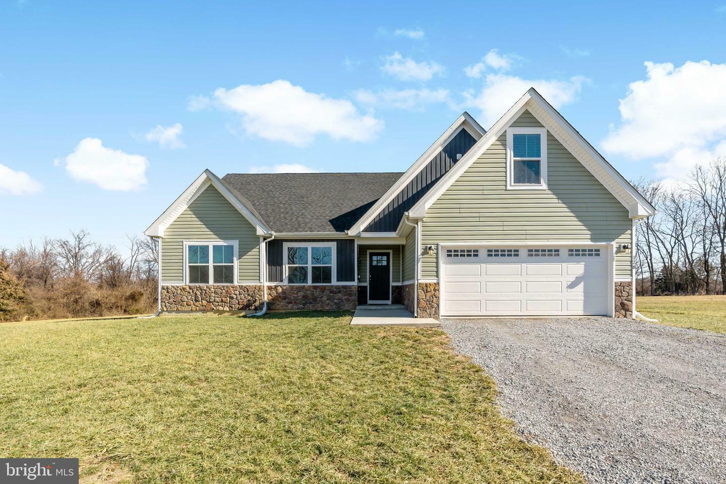 128 Joelenes Way  Shenandoah Junction WV 25442 photo