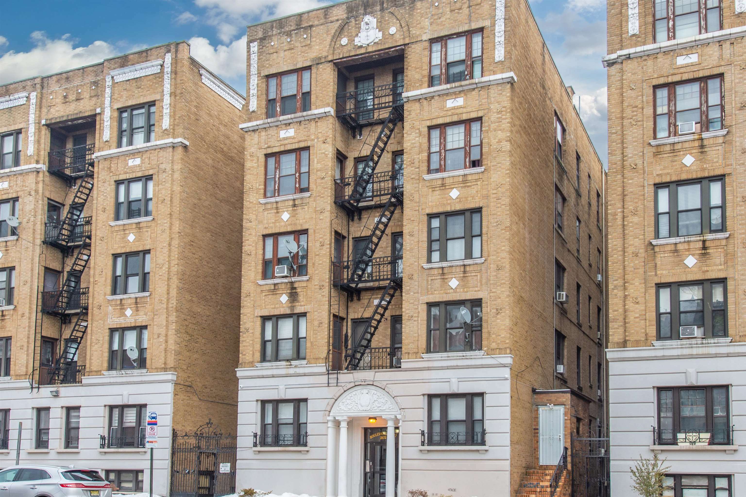 Property Photo: 2672 Kennedy Blvd 503 NJ 07306
