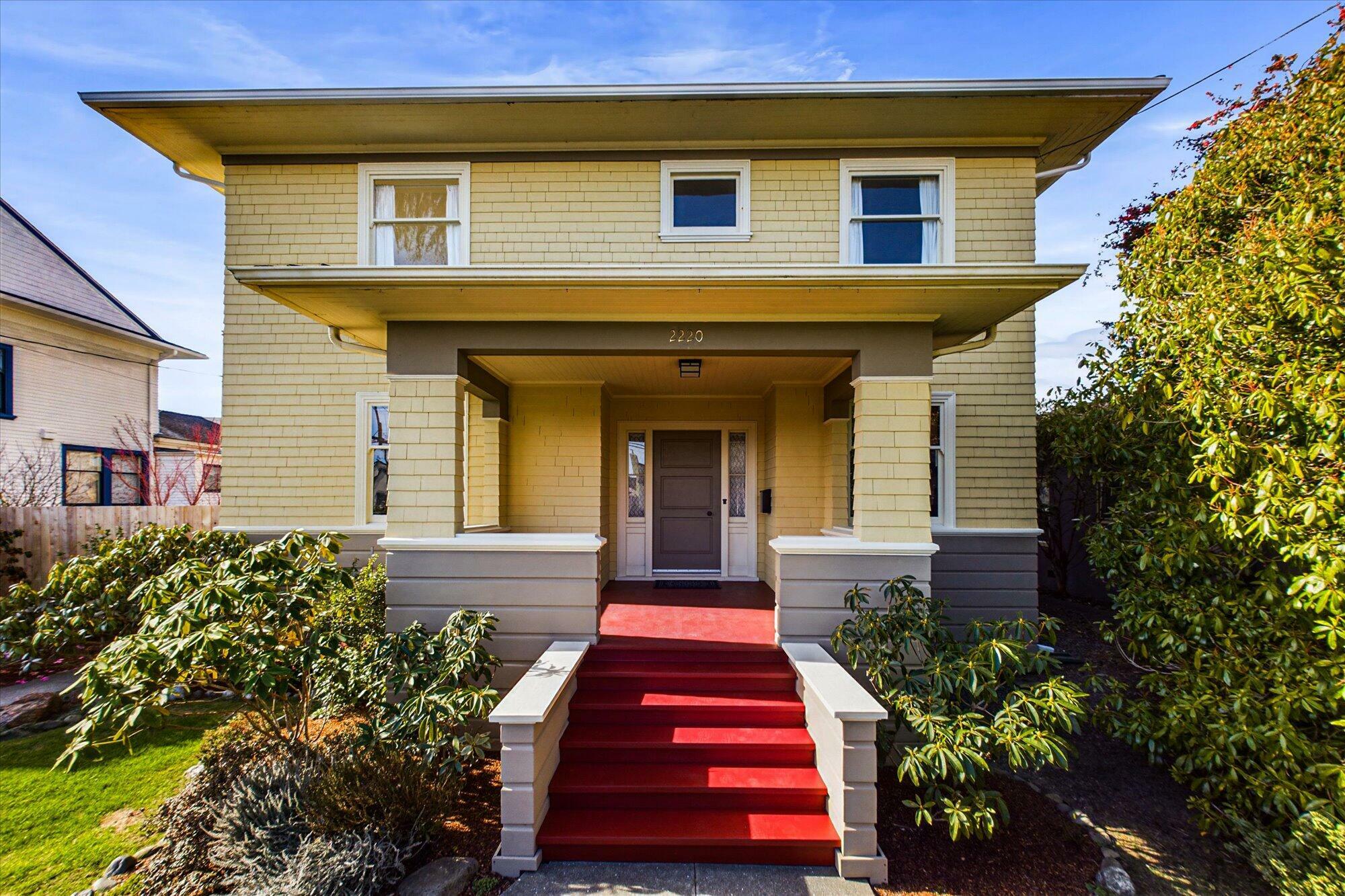 Property Photo: 2220 E Street CA 95501